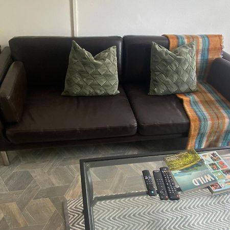Mountain View Two Bedroom Llwynypia Kültér fotó